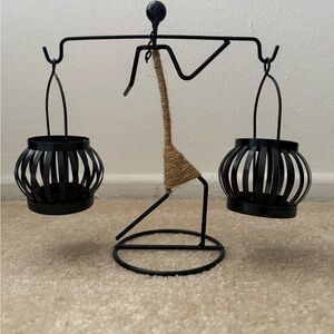 Candle holder